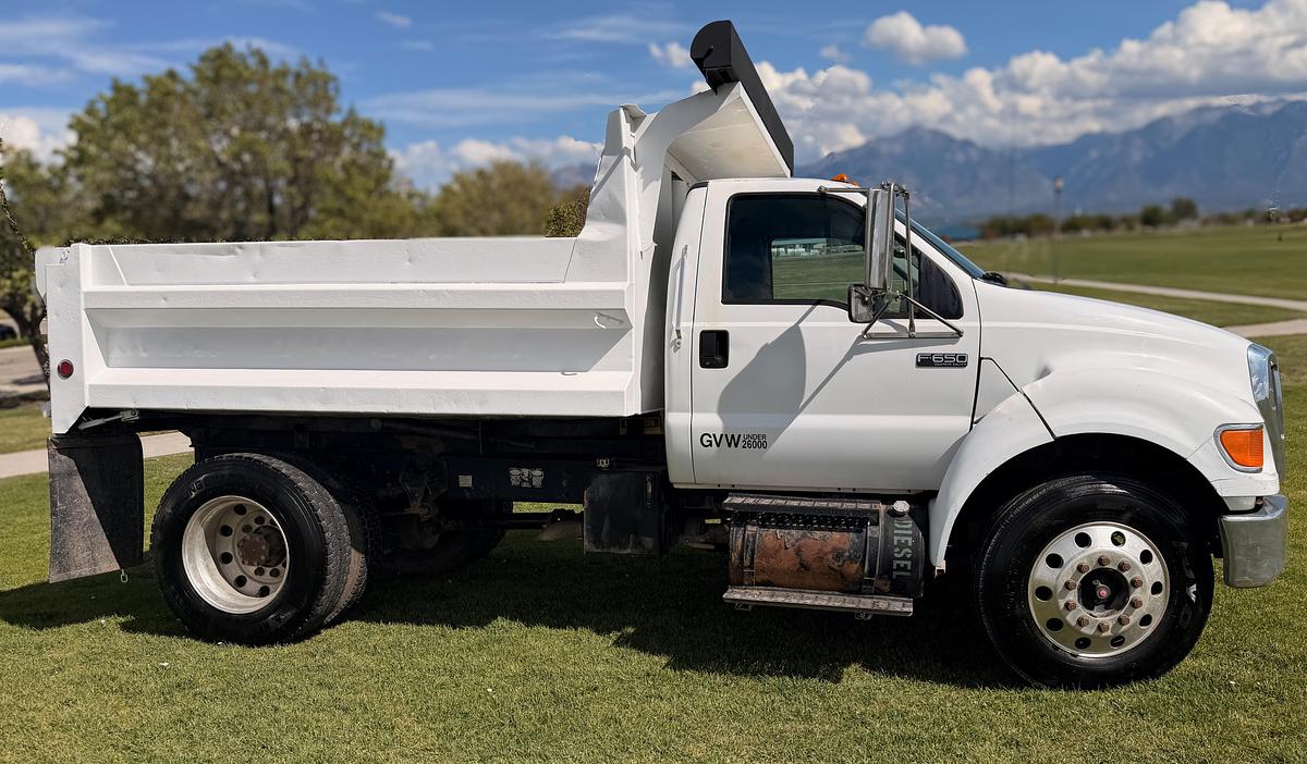 Used 2004 Ford F650 SD