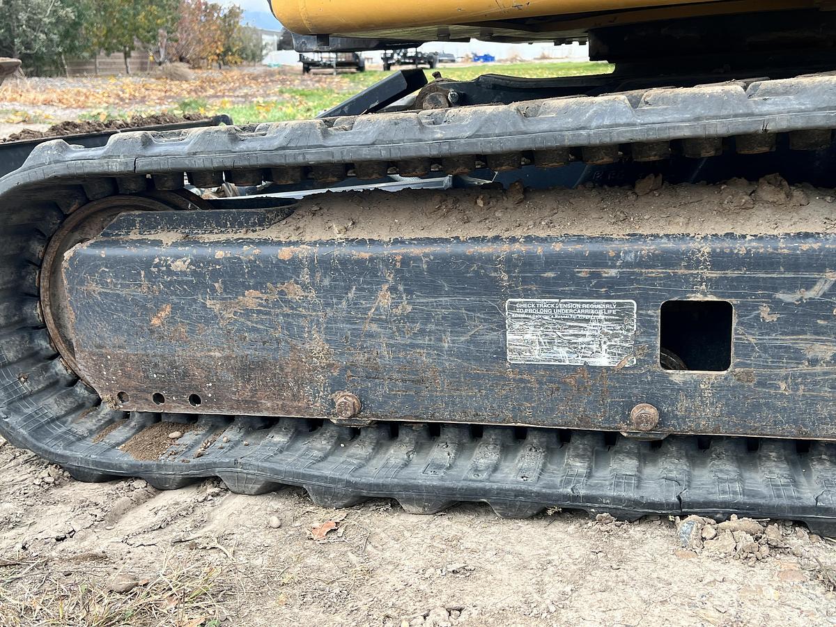 Used 2019 Deere 35G