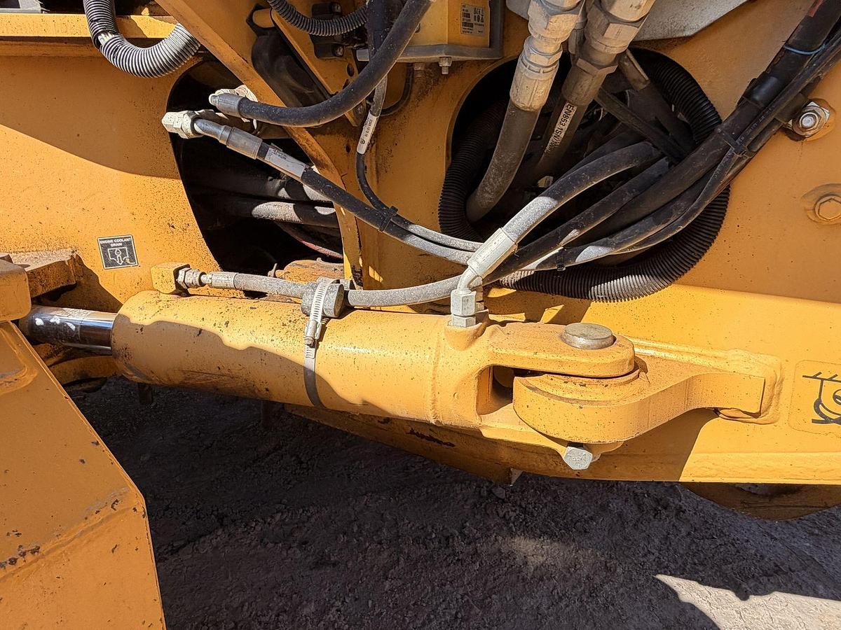 Used Deere 772GP Motor Grader 12K hrs 6WD