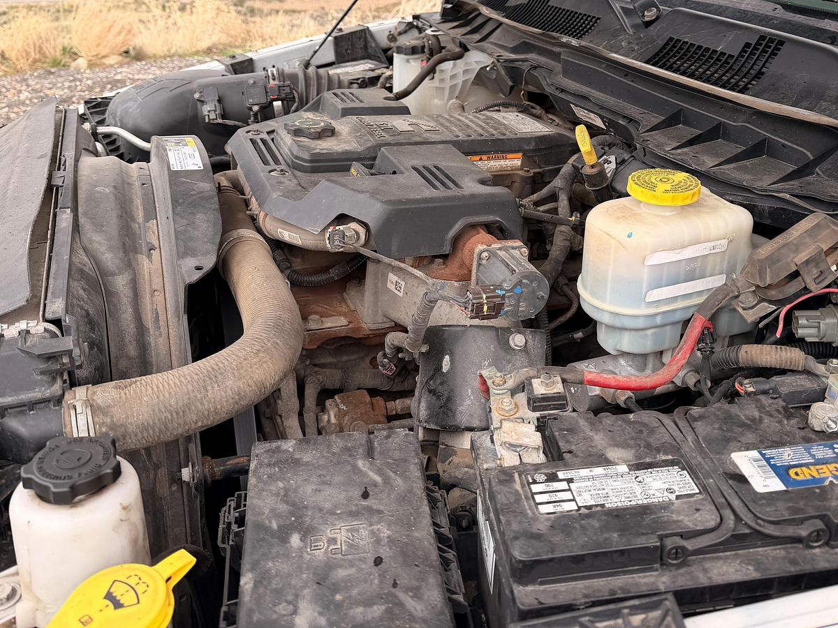 Used 2018 Dodge Ram 5500 Crew Cab Dump Truck