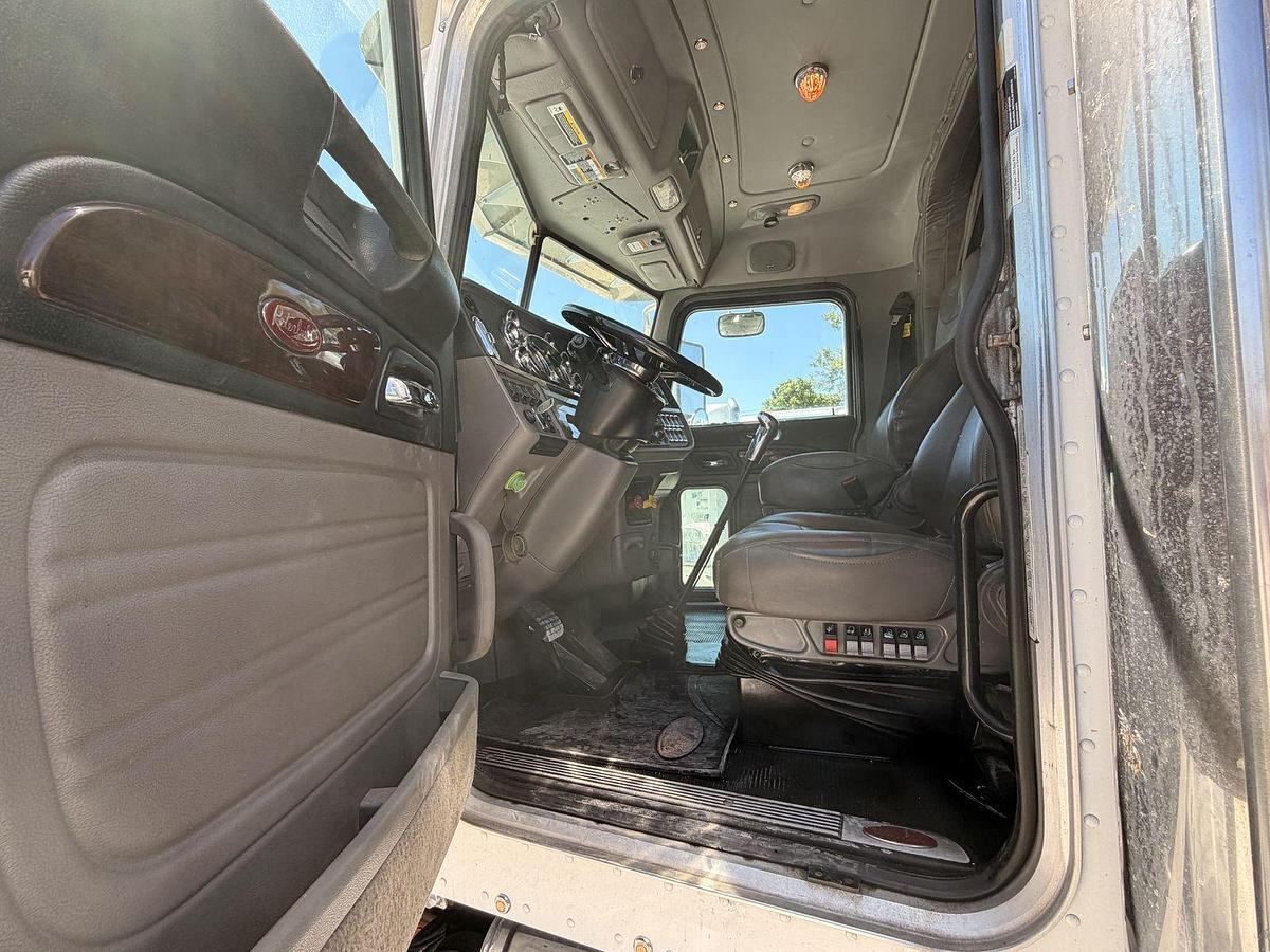 Used 2019 Peterbilt 389 with Cummins ISX15 and 18sp manual transmission