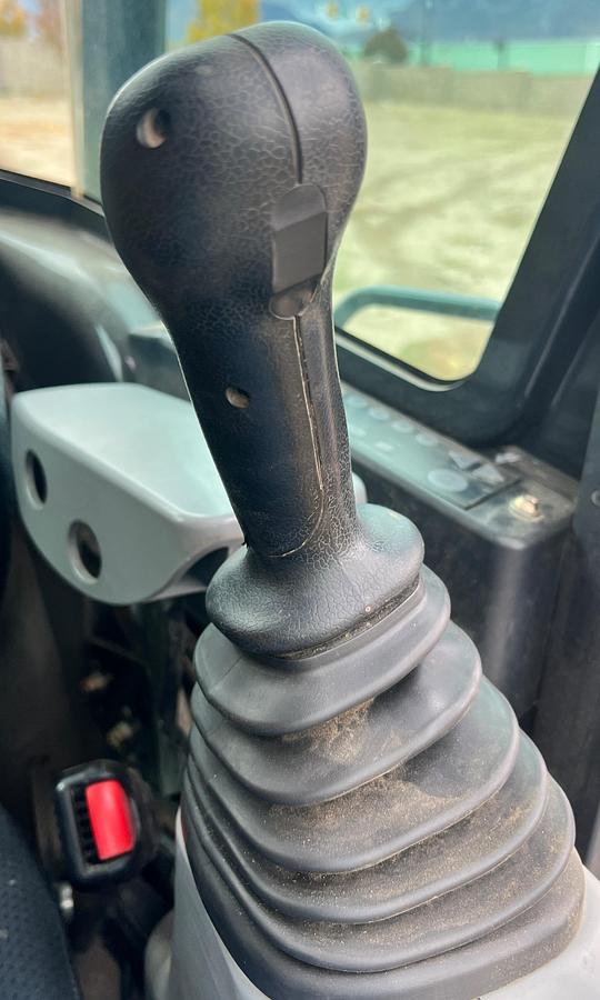 Used 2019 Deere 35G