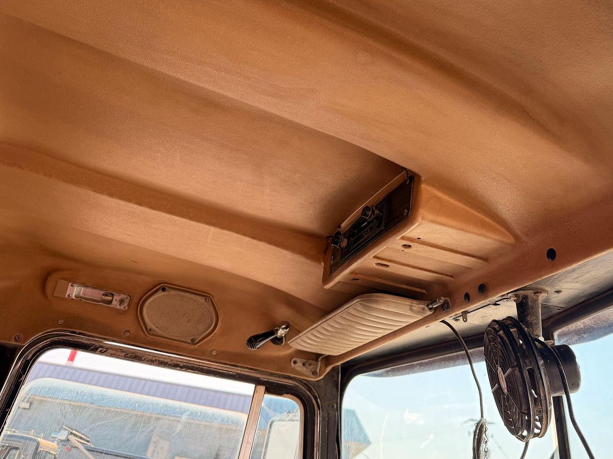 Used KENWORTH DUMPTRUCK CUMMINS