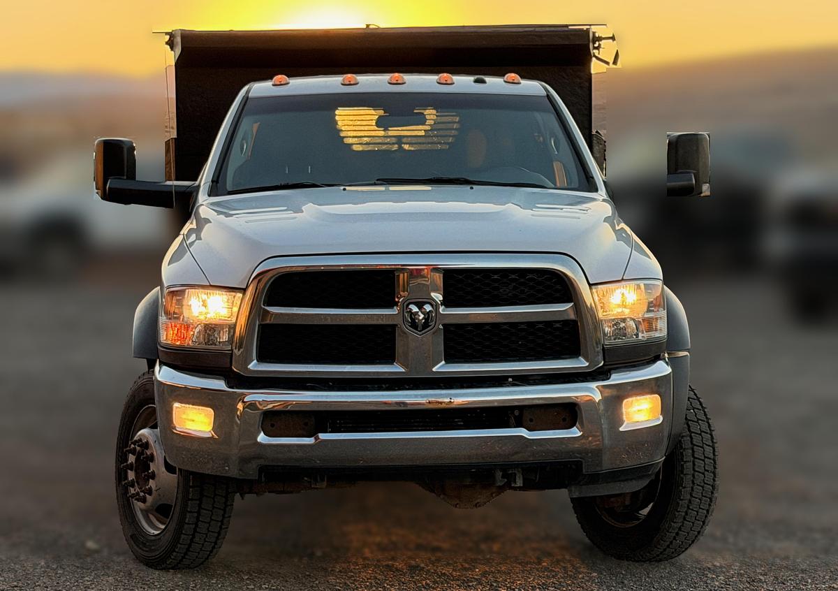 Used 2018 Dodge Ram 5500 Crew Cab Dump Truck