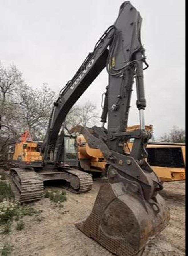Used 2019 Volvo EC350EL crawler excavator, 3,548 hours, 35 ton