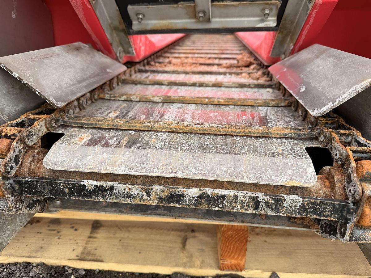 Used Western Tornado Salter/Spreader 1.8 cu yd