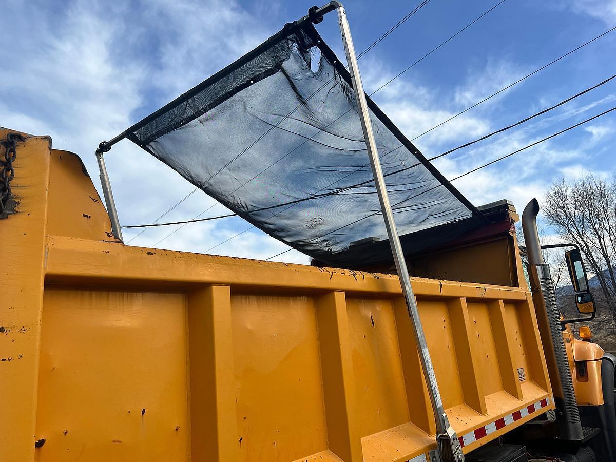 Used 2005 International 7600 Dump Truck