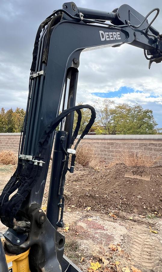 Used 2019 Deere 35G
