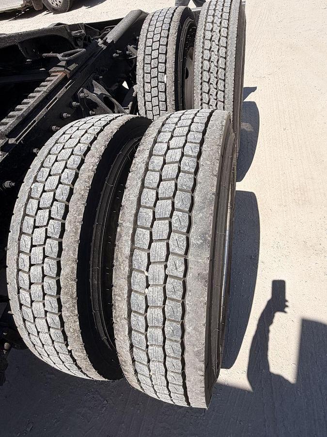 Used 2019 Peterbilt 389 with Cummins ISX15 and 18sp manual transmission