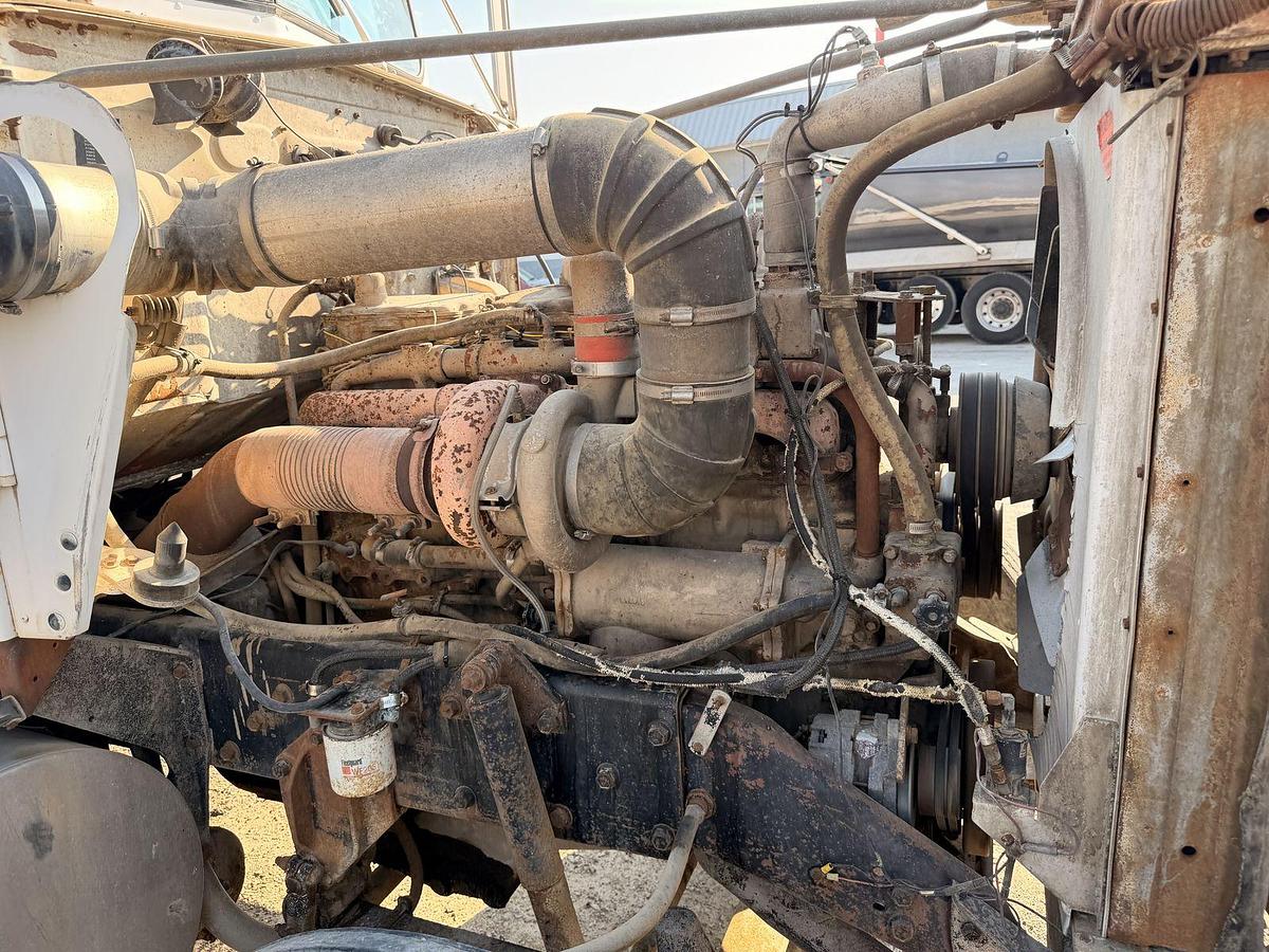 Used KENWORTH DUMPTRUCK CUMMINS