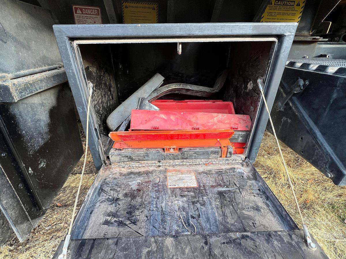 Used 2005 International 7600 Dump Truck