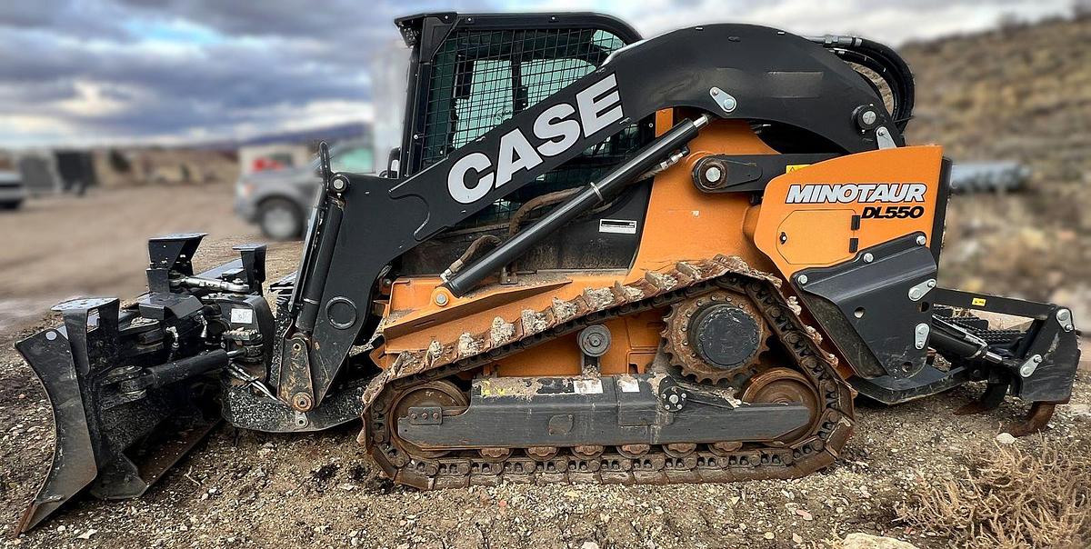 Used 2023 Case, Minotaur DL550 Compact Dozer Loader with ripper, **VERY LOW HOURS***