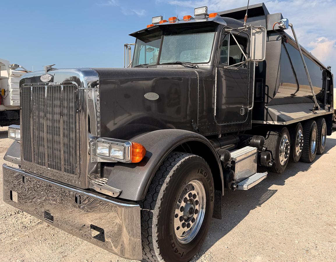 Used 1998 Peterbilt 378 Dumptruck