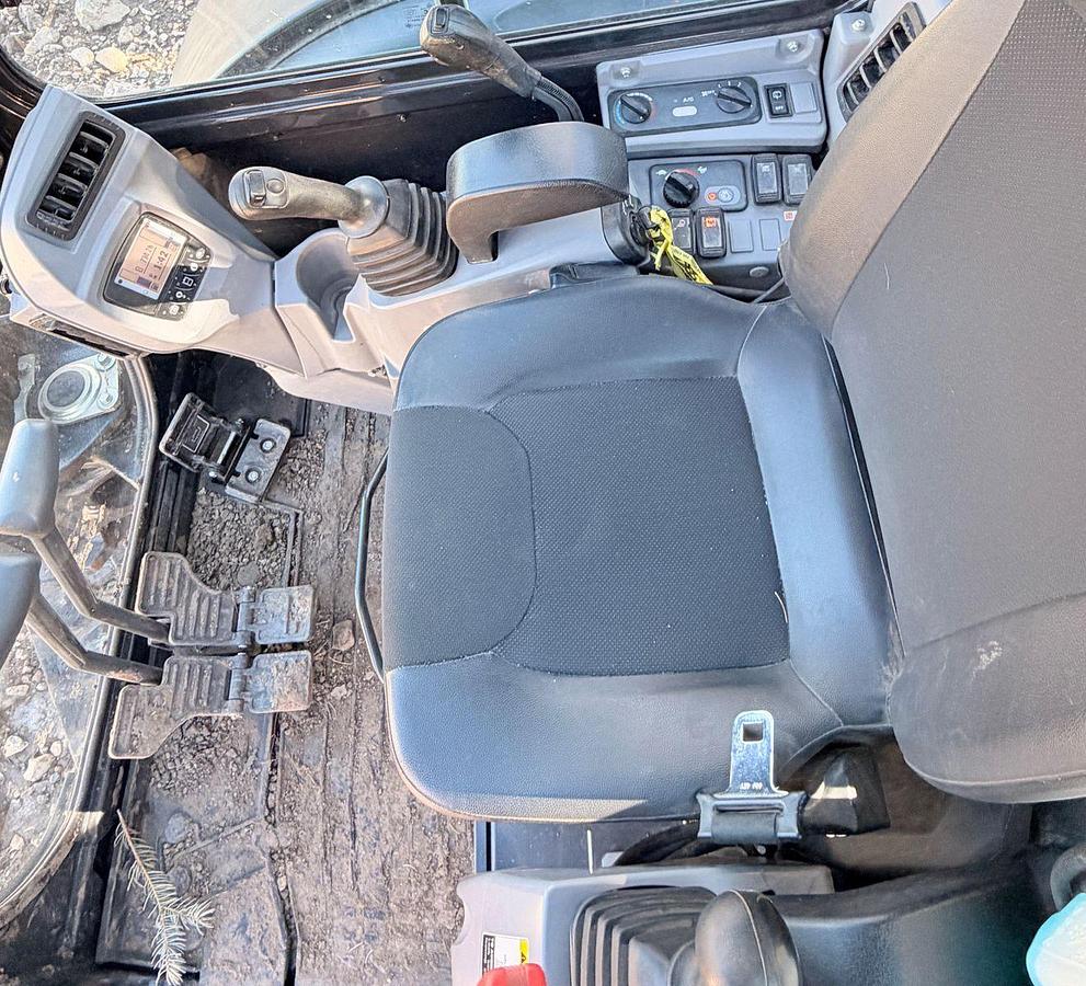 Used Kubota KX 040 4R3A Excavator Mini Ex ***LOW HOURS*** 2024 Still in Warranty