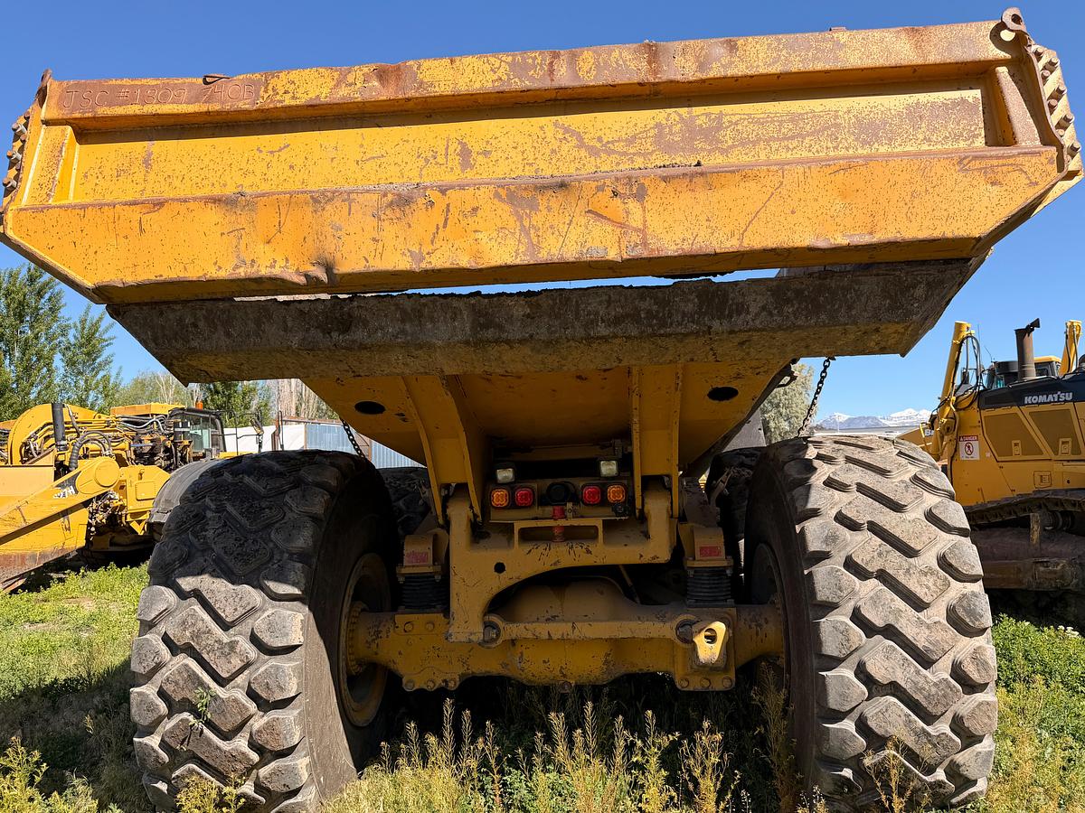 Used 2014 caterpillar 740b