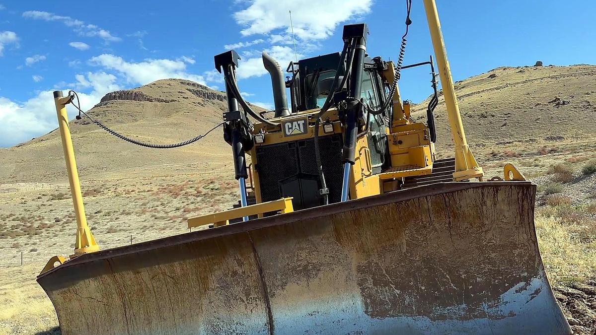 Used 2015 Caterpillar D6T LGP Dozer