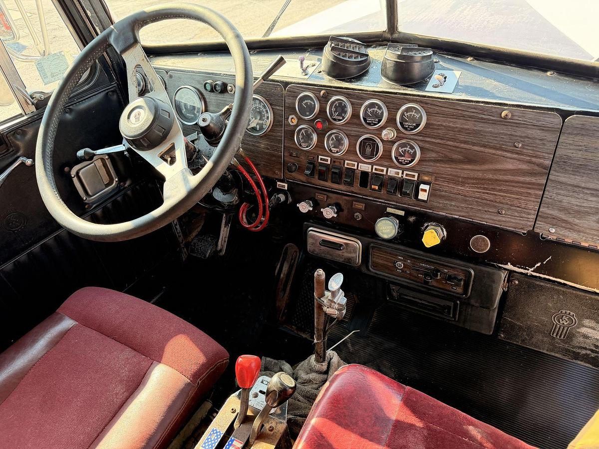 Used KENWORTH DUMPTRUCK CUMMINS
