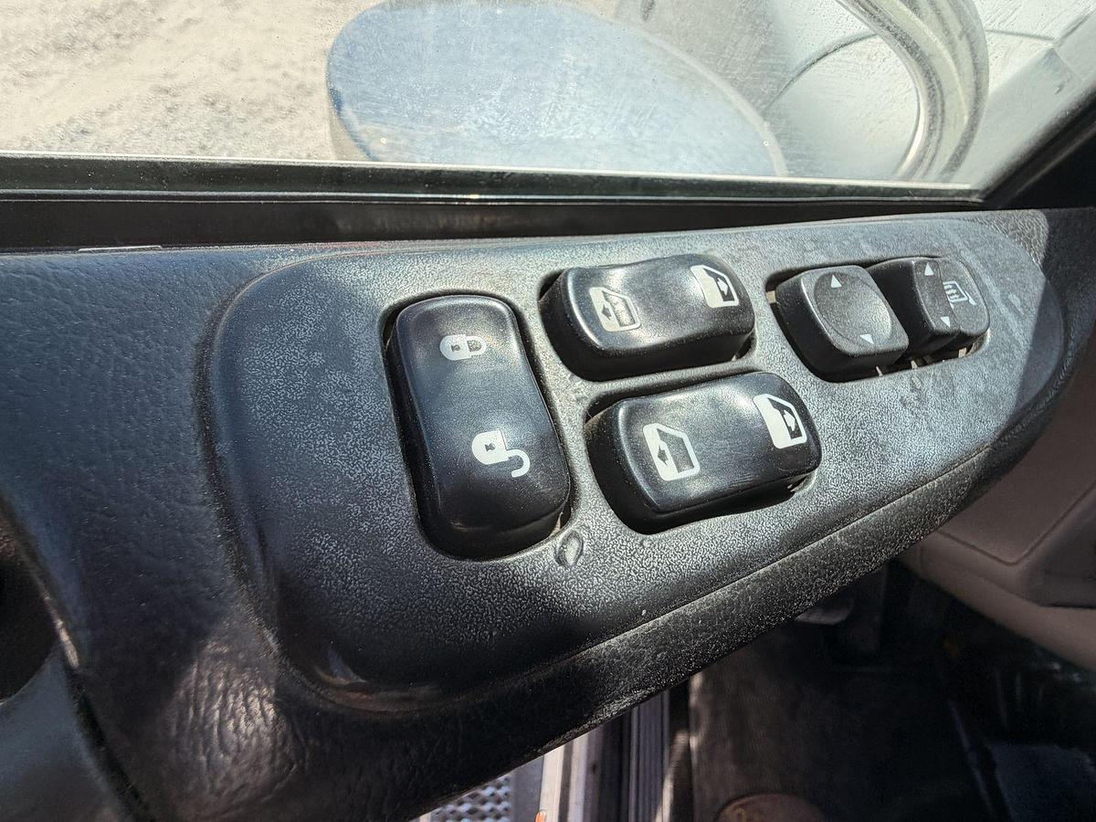 Used 2019 Peterbilt 389 with Cummins ISX15 and 18sp manual transmission