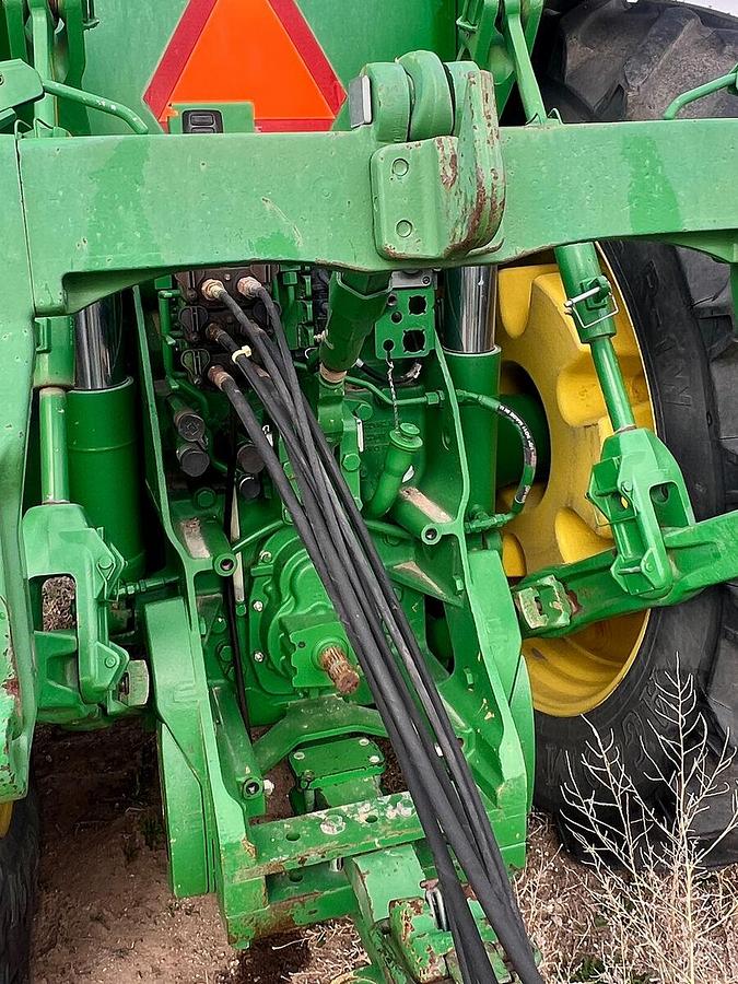 John Deere, 2011, 8285R, 4250 hrs