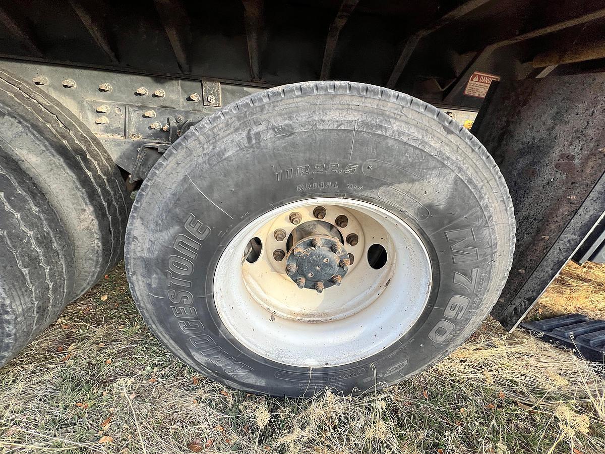 Used 2005 International 7600 Dump Truck