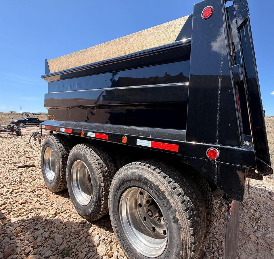 Used Wilson Triaxle Dump Pup Trailer fully reconditioned, 13' Bed | 33' long | 91" Box Height