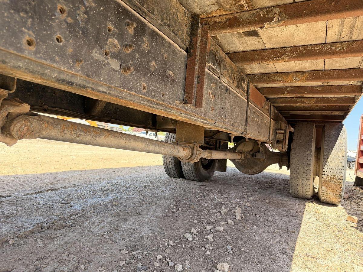 Used International box truck, Dt466 Engine