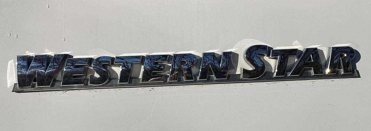 Used 2019 Western Star 4900SF Tri-Axle Dump Truck