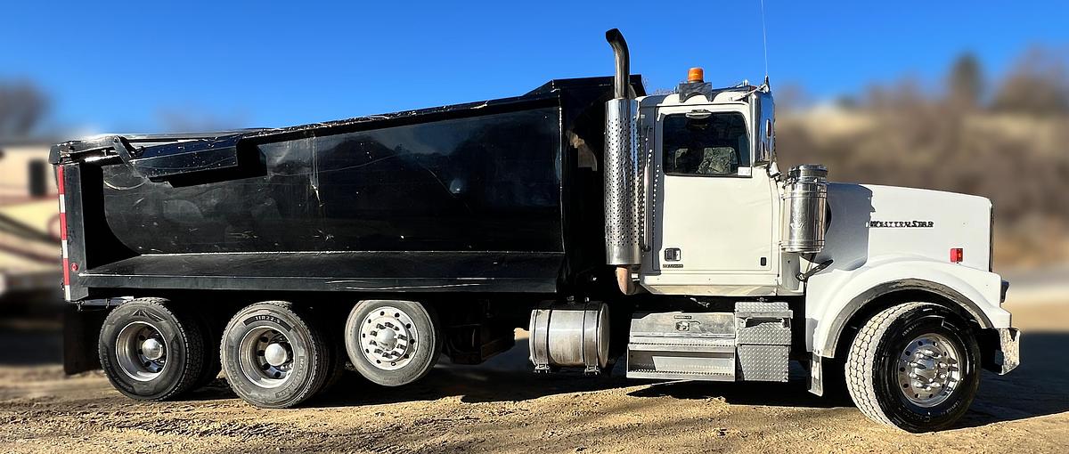 Used 2019 Western Star 4900SF Tri-Axle Dump Truck