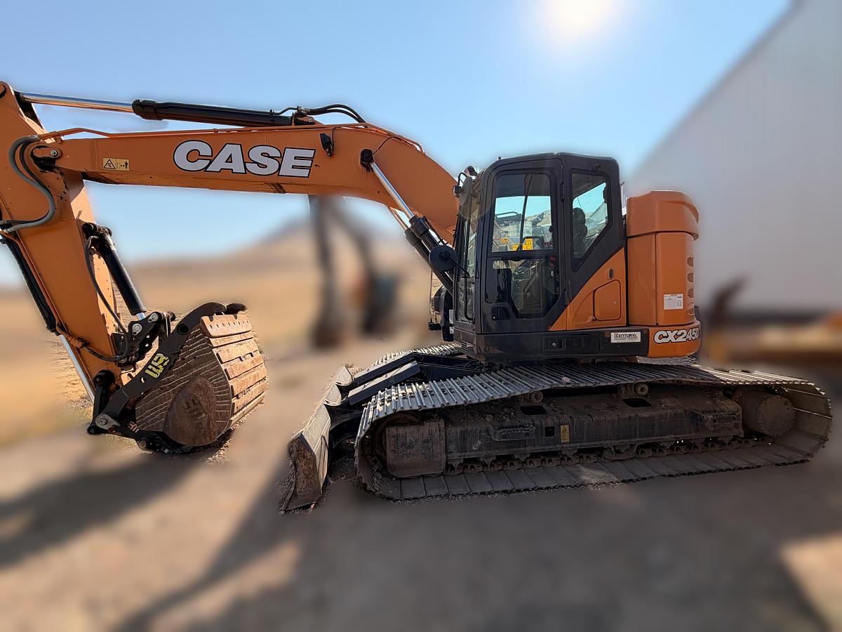 Used 2024 Case CX245DSR