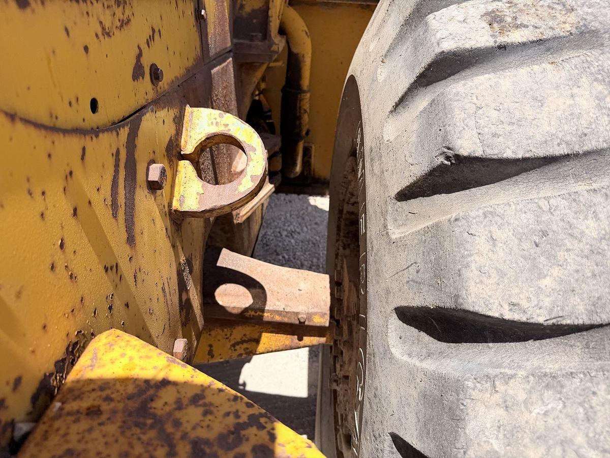 Used Cat 950 Loader with side dump trench bucket
