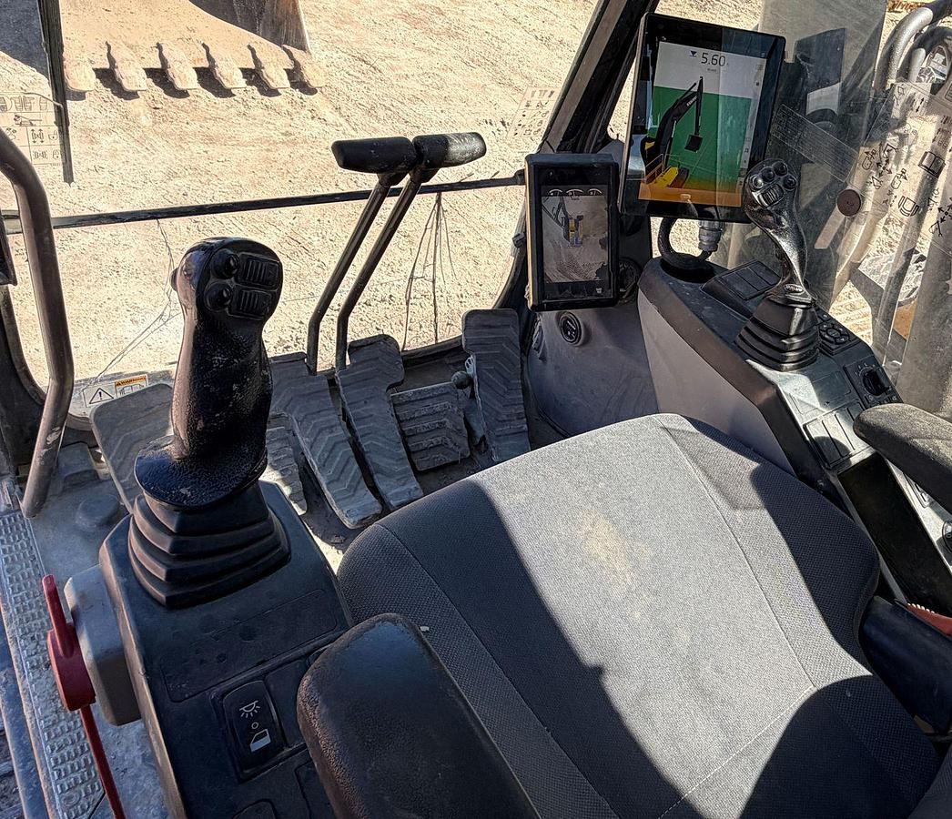 Used 2023 Volvo EC350EL crawler excavator, 3,548 hours, 35 ton