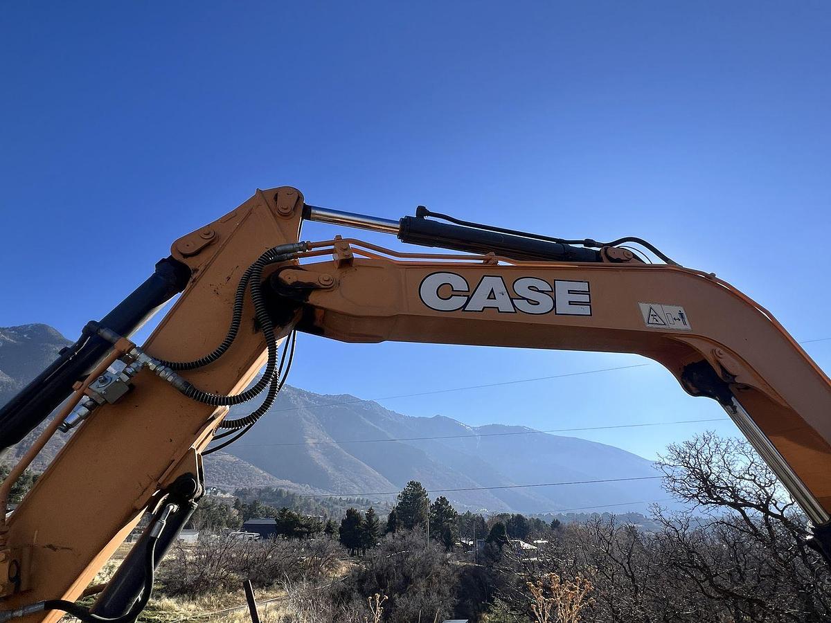 Used Case Midi Excavator Cx80C LOW HOURS 957 hrs