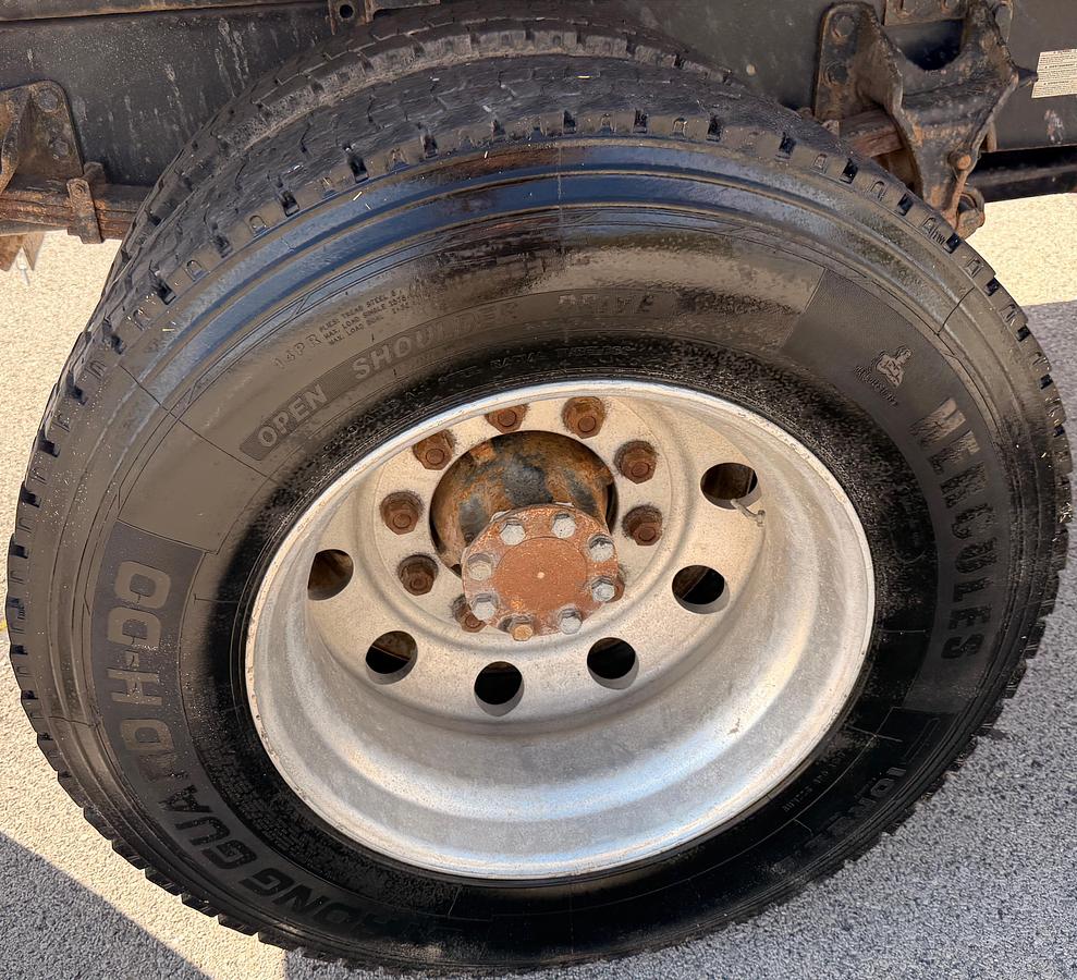 Used 2004 Ford F650 SD