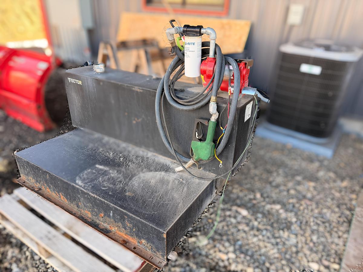 Used 2018 Vector