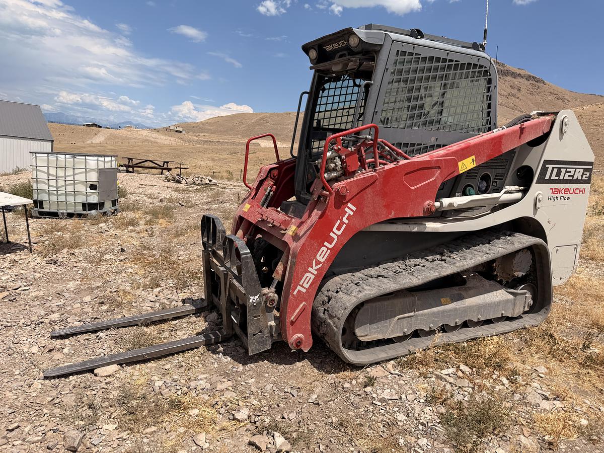 Used 2024 Takeuchi tl12r2-crh