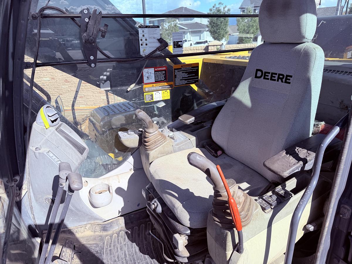 Used 2014 John Deere 290G LC Excavator