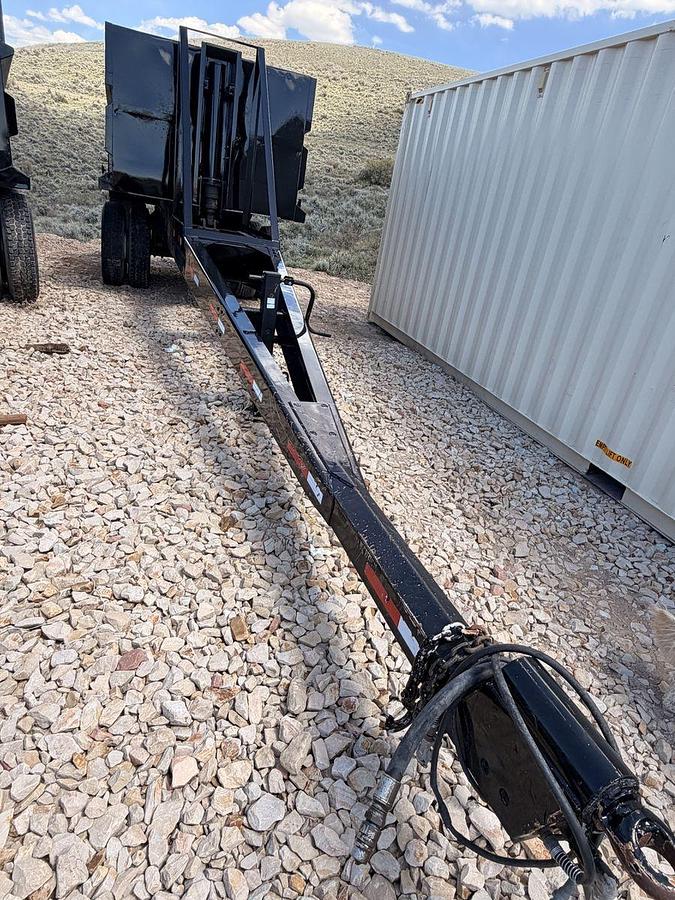 Used Custom dual axle pup hydraulic dump trailer