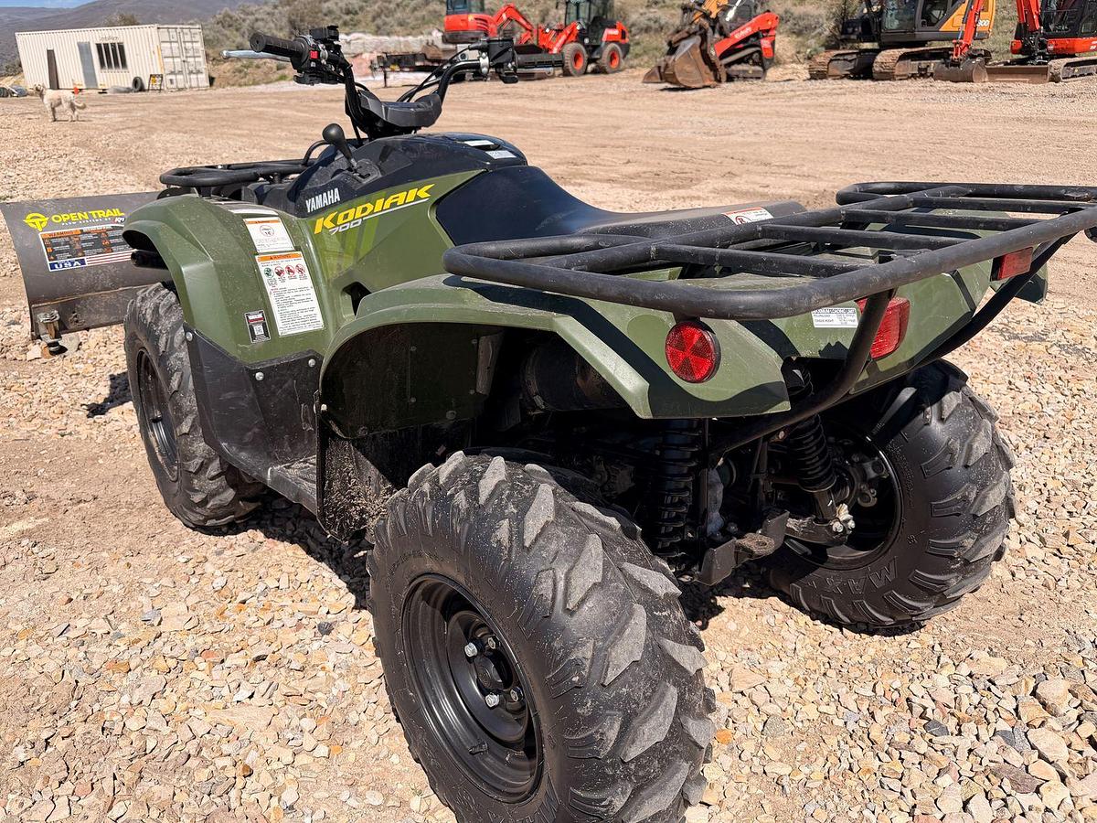 2024 Yamaha Kodiak 700 4x4 with Plow