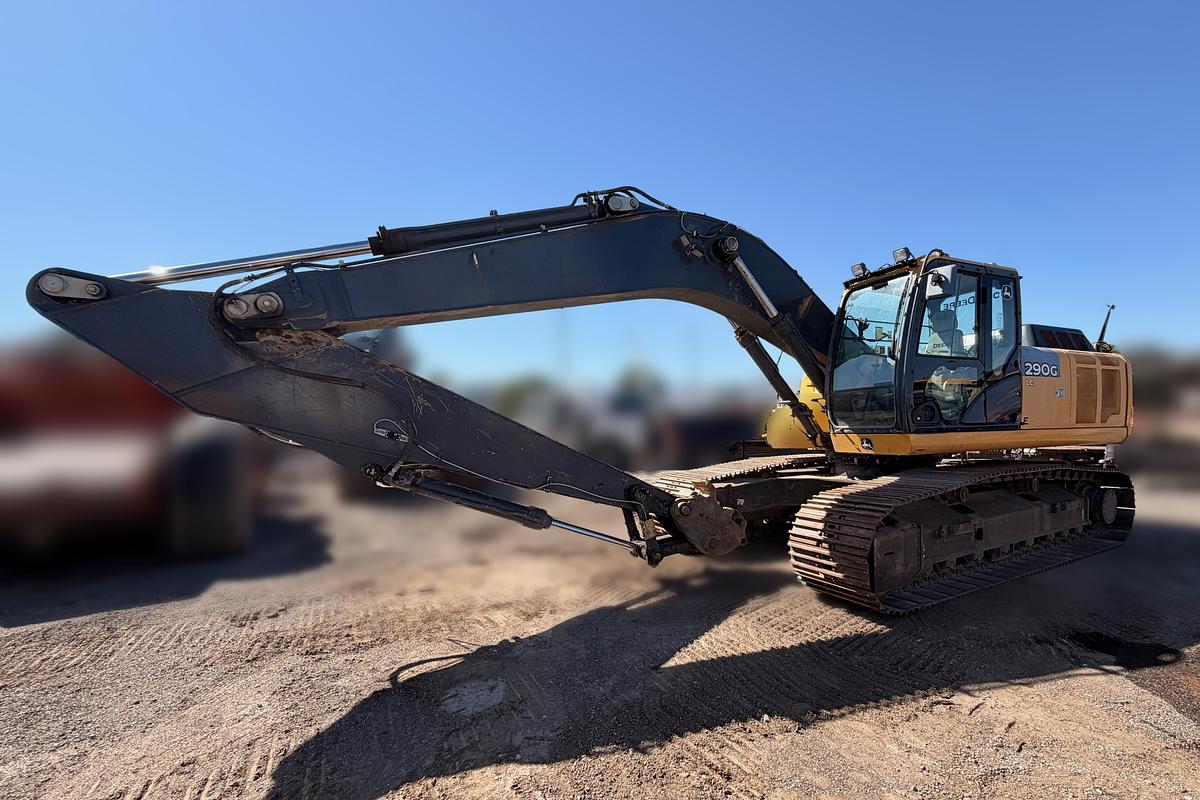 Used 2014 John Deere 290G LC Excavator