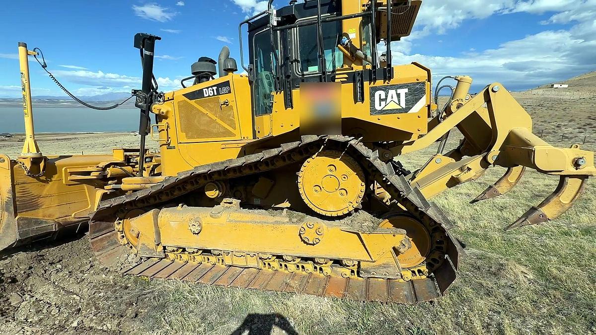 Used 2015 Caterpillar D6T LGP Dozer