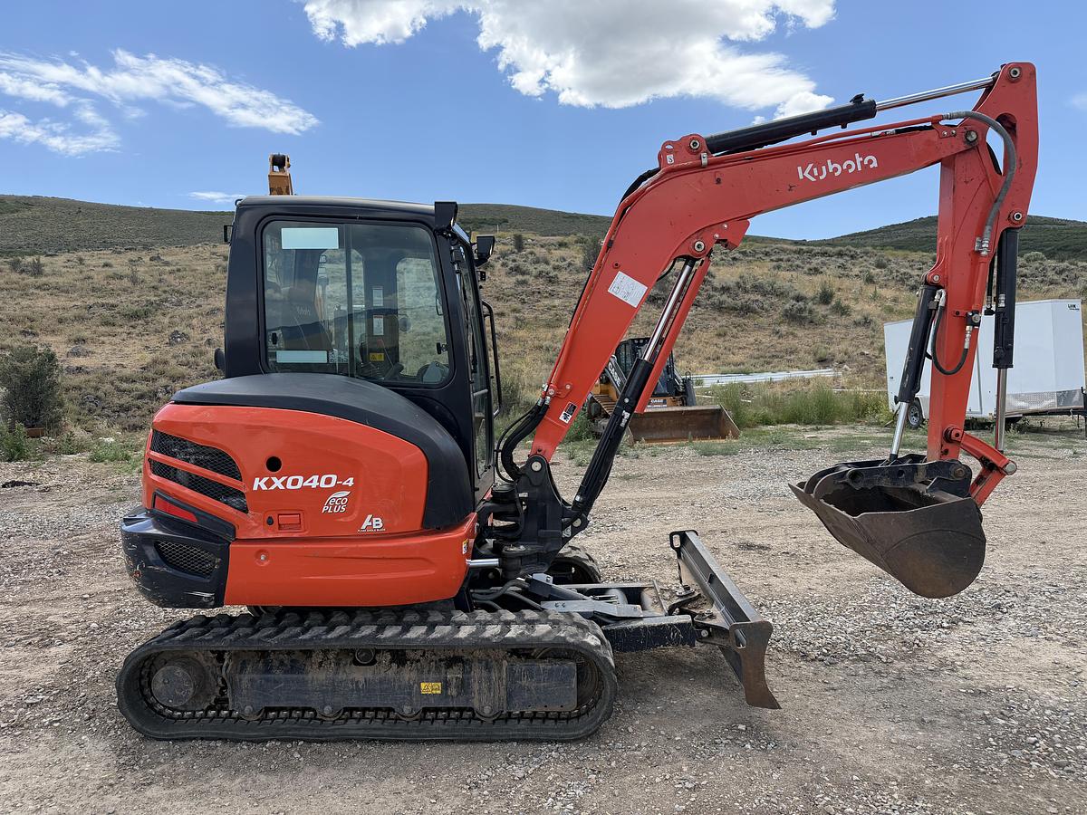 Used Kubota KX 040 4R3A Excavator Mini Ex ***LOW HOURS*** 2024 Still in Warranty