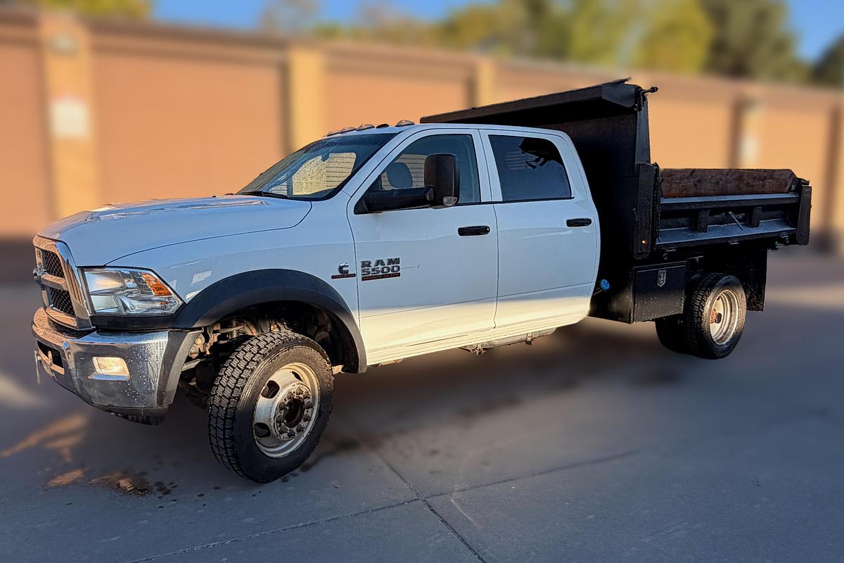 Used 2018 Dodge Ram 5500 Crew Cab Dump Truck