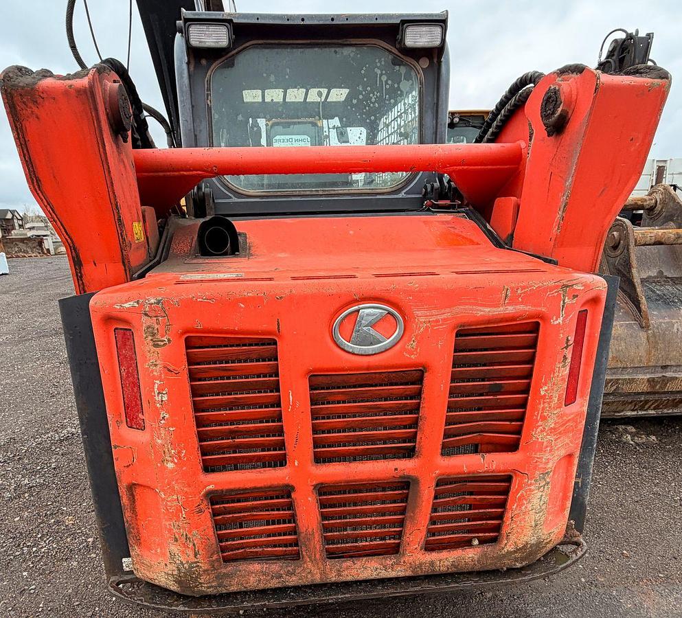 Used 2016 Kubota SVL75-2 tracked skid steer