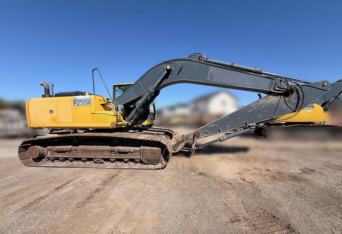 Used 2014 John Deere 290G LC Excavator