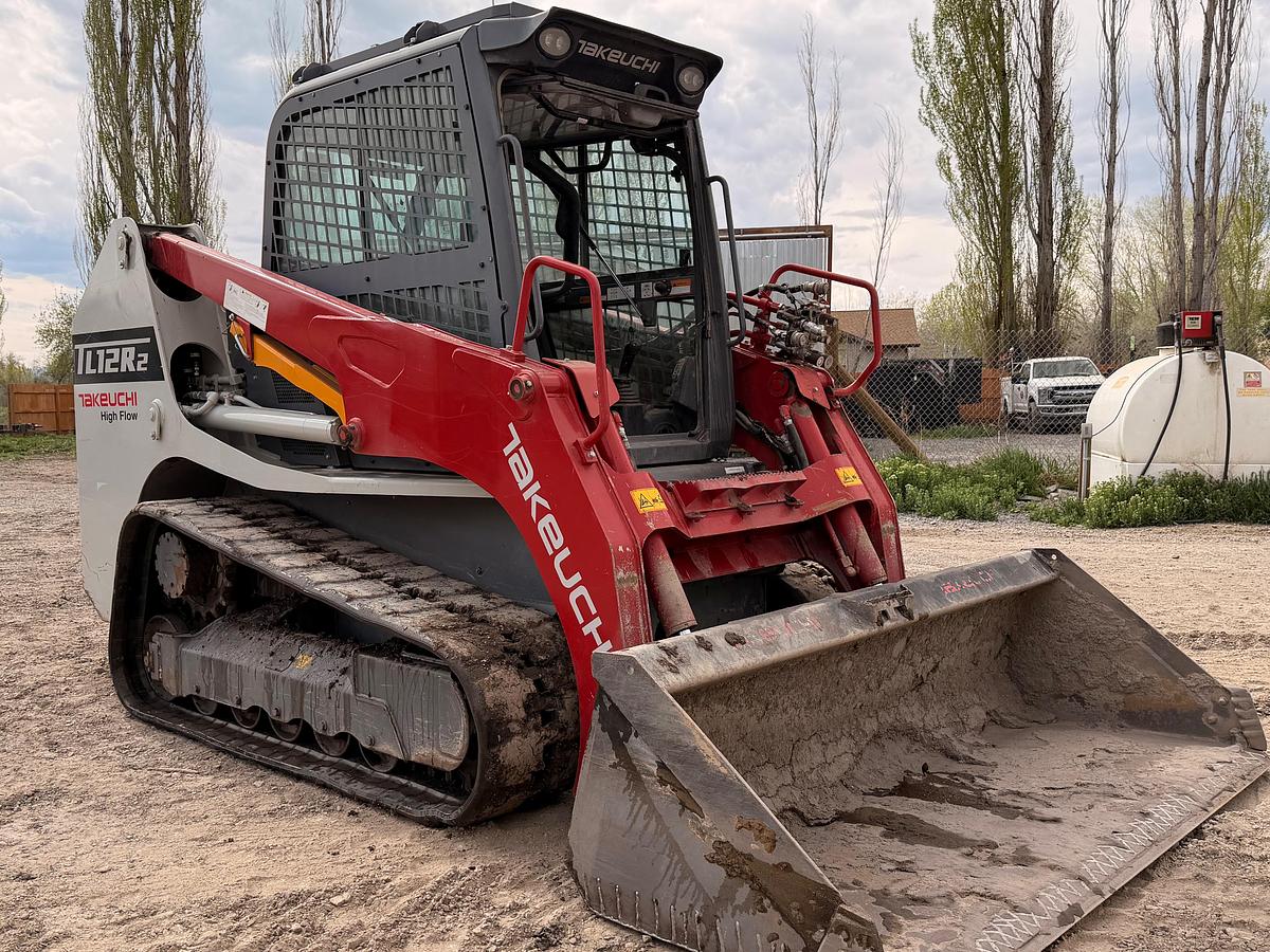 Used 2024 Takeuchi tl12r2-crh