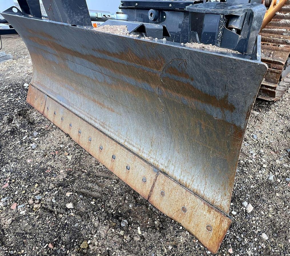 Used 2023 Case, Minotaur DL550 Compact Dozer Loader with ripper, **VERY LOW HOURS***