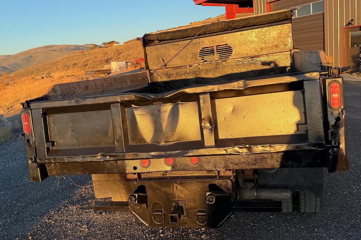 Used 2018 Dodge Ram 5500 Crew Cab Dump Truck