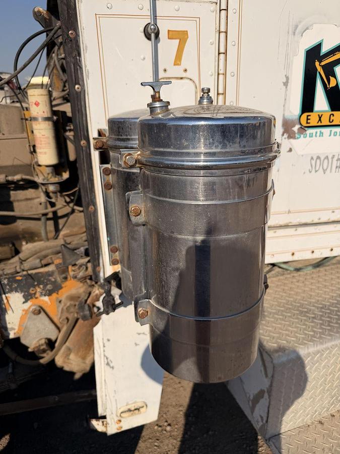 Used Peterbilt, 359A, DayCab, Rebuilt Cummins Small Cam diesel engine, 425 HP