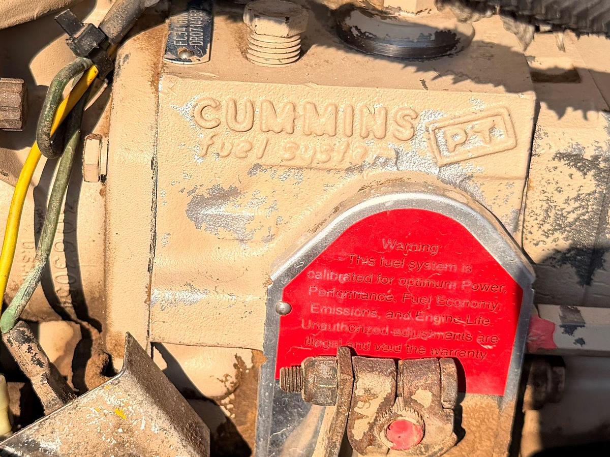 Used KENWORTH DUMPTRUCK CUMMINS
