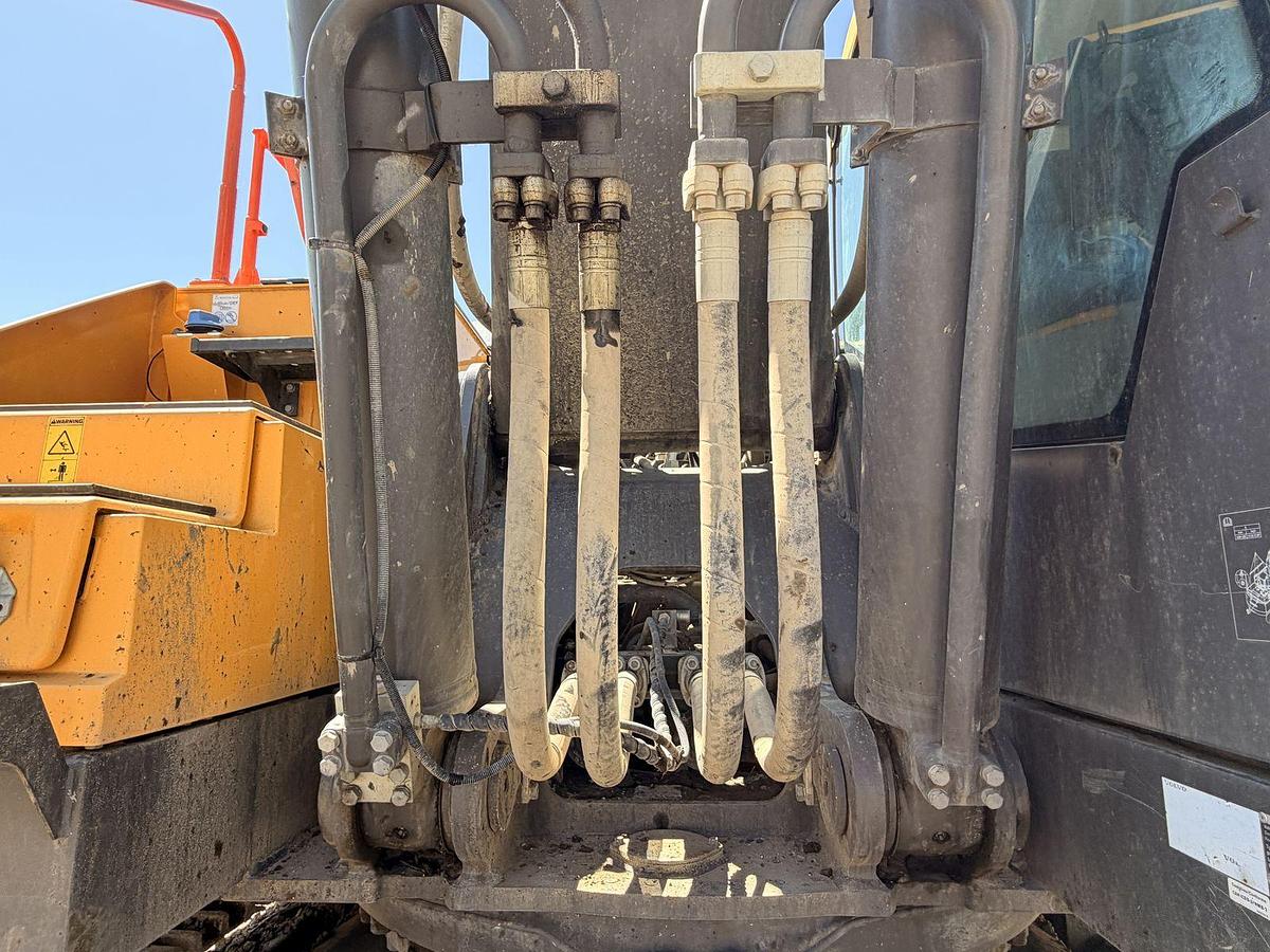Used 2023 Volvo EC350EL crawler excavator, 3,548 hours, 35 ton